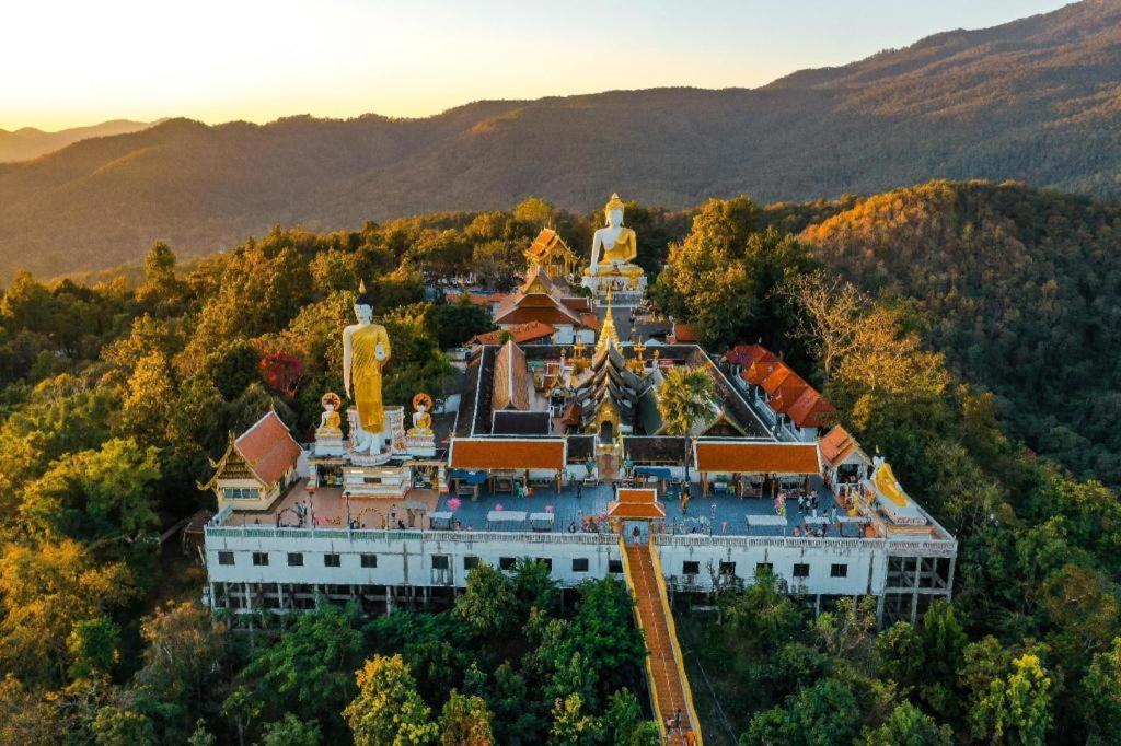 Lana Hotel Чиангмай Экстерьер фото