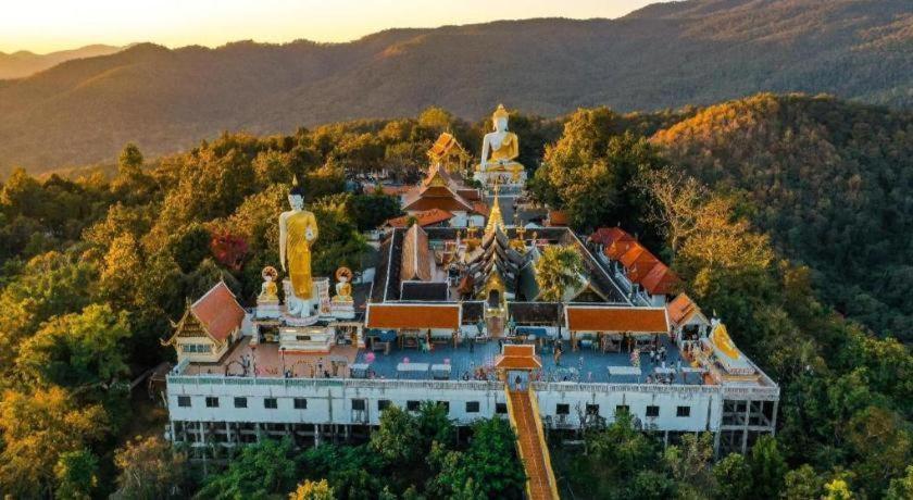 Lana Hotel Чиангмай Экстерьер фото