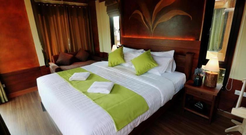 Lana Hotel Чиангмай Экстерьер фото